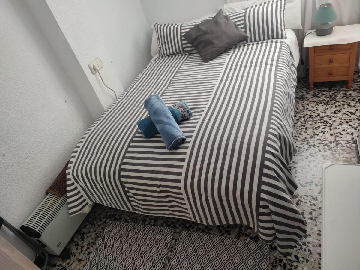 Sunset Room At Front Beach - Habitacion En La Playa Piso Privado Табернес-де-Вальдигна Экстерьер фото